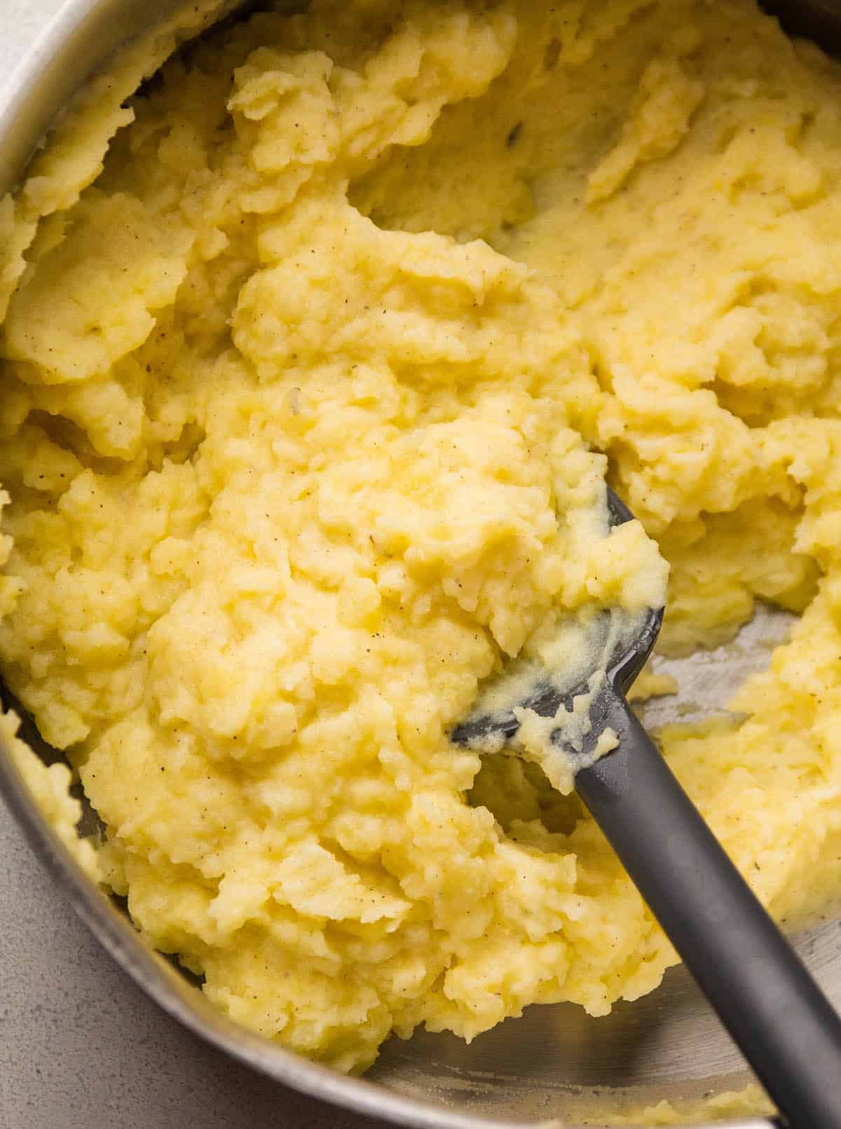 Mashed potatoes in a large pot.
